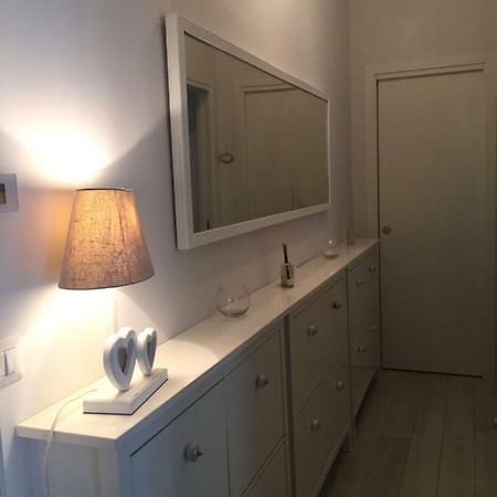 Medeum Apartment Modugno Bagian luar foto